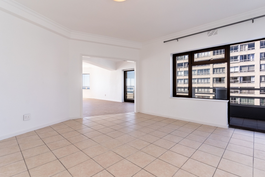 3 Bedroom Property for Sale in Sea Point Western Cape